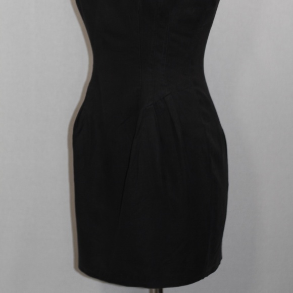 Carmen Marc Valvo Linen Black Dress - Picture 8 of 13